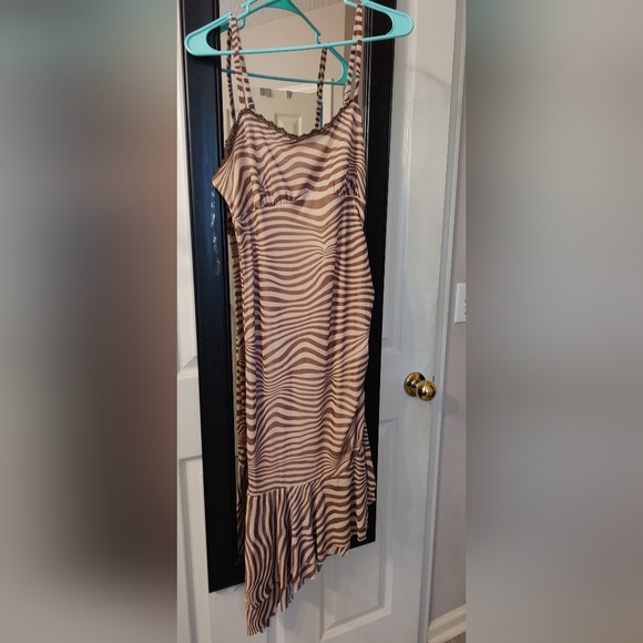 NWT Wild Fable Asymmetrical Animal Print Spaghetti Strap Party Dress - Picture 6 of 9